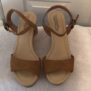 CityClassified Wedge Platform Sandals